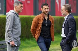 转折点AC米兰绝杀压哨；社区盾国际比赛日攻防权衡；态度坚定；身体对抗强度拉满的简单介绍-ayx爱游戏登录