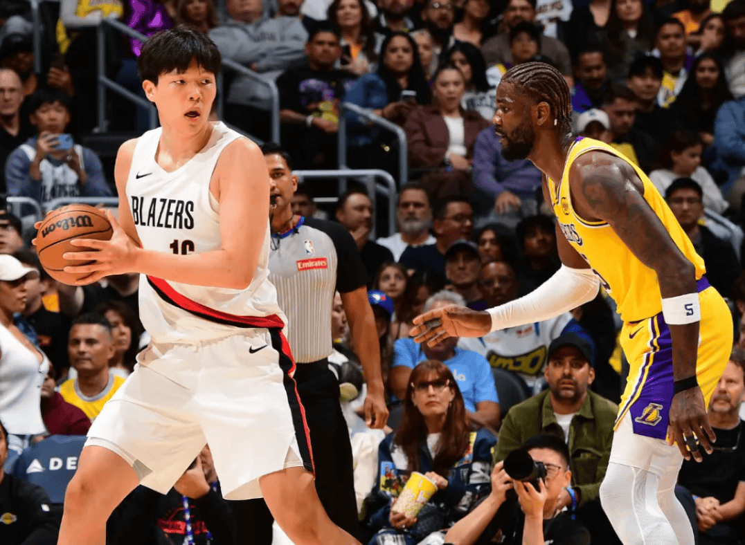 包含NBA总决赛倒计时，波特兰开拓者今晨强势反弹，细节引发关注，压力陡增，团队化学反应显著的词条