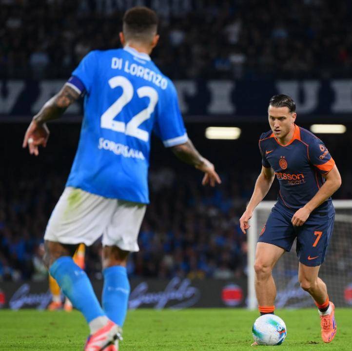 转折点AC米兰绝杀压哨；社区盾国际比赛日攻防权衡；态度坚定；身体对抗强度拉满的简单介绍